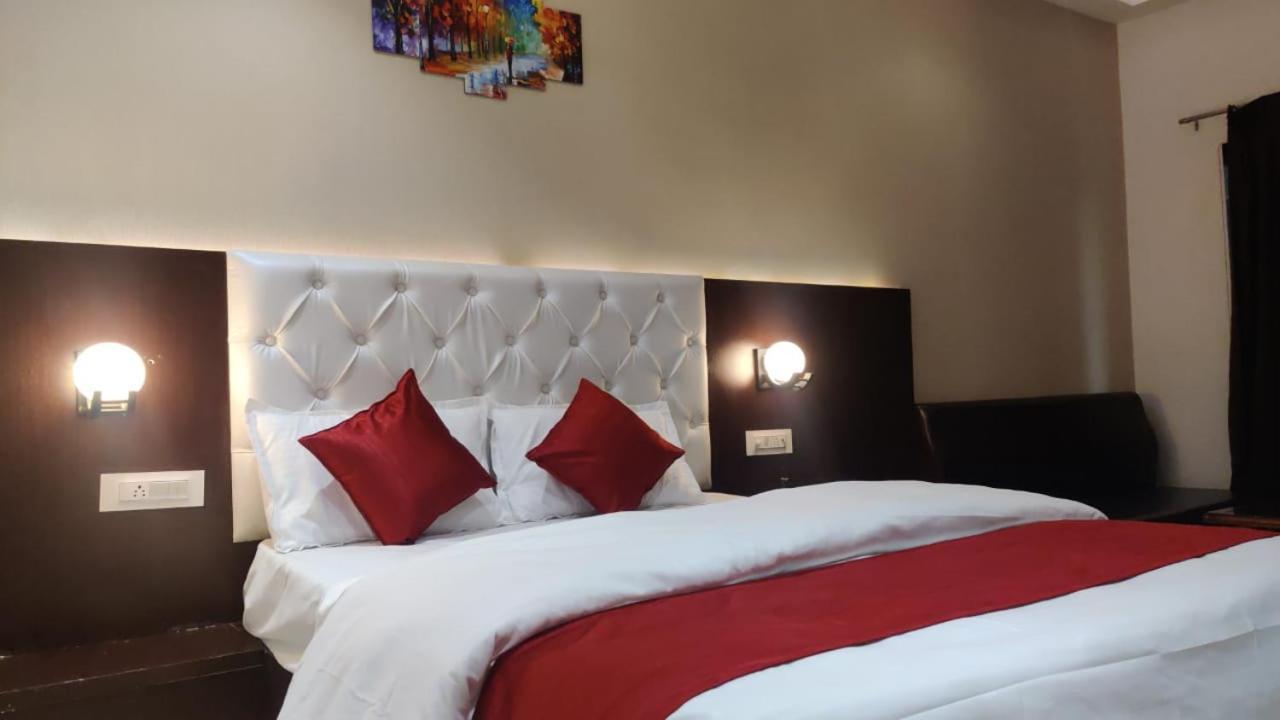 Hotel Relax 博帕尔 外观 照片